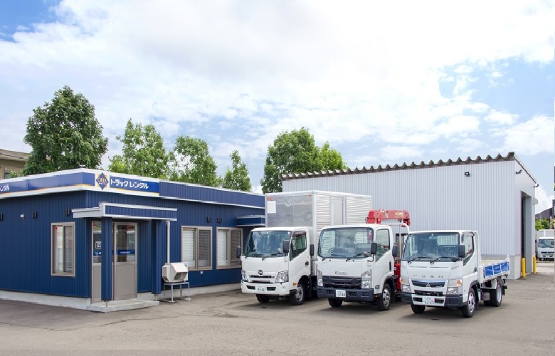 トラックレンタル